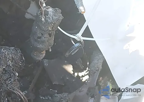 2000 Ford Expedition Eddie Bauer z USA, uszkodzony, nr VIN 1FMPU18L9YLB08002